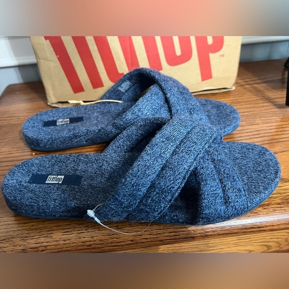 NWT-Fitflops Flatform Merino Wool Cross Slides - Picture 5 of 7